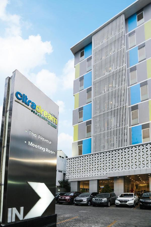 Hotel Citradream Семаранг Экстерьер фото
